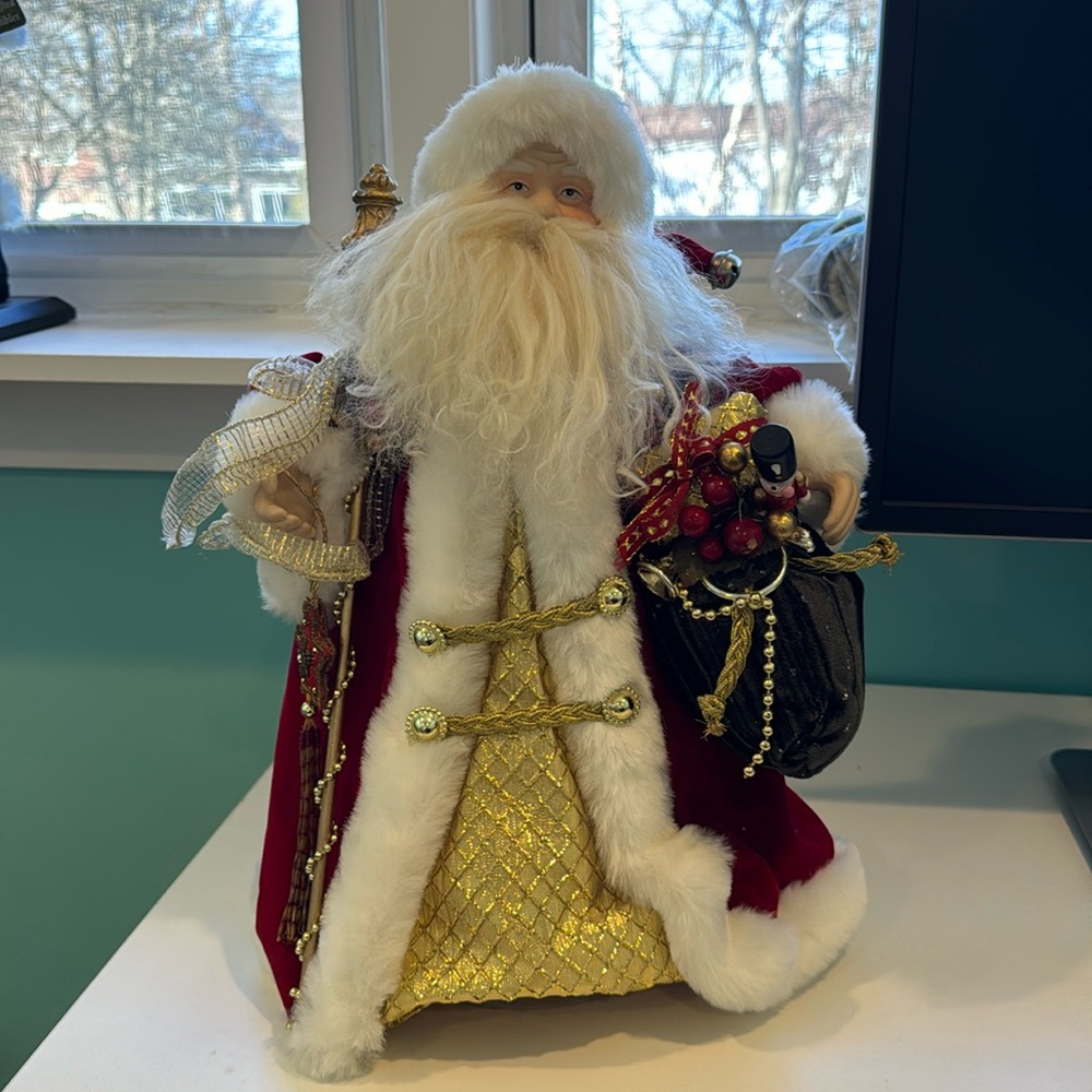 Santa Clause Decor Figurine